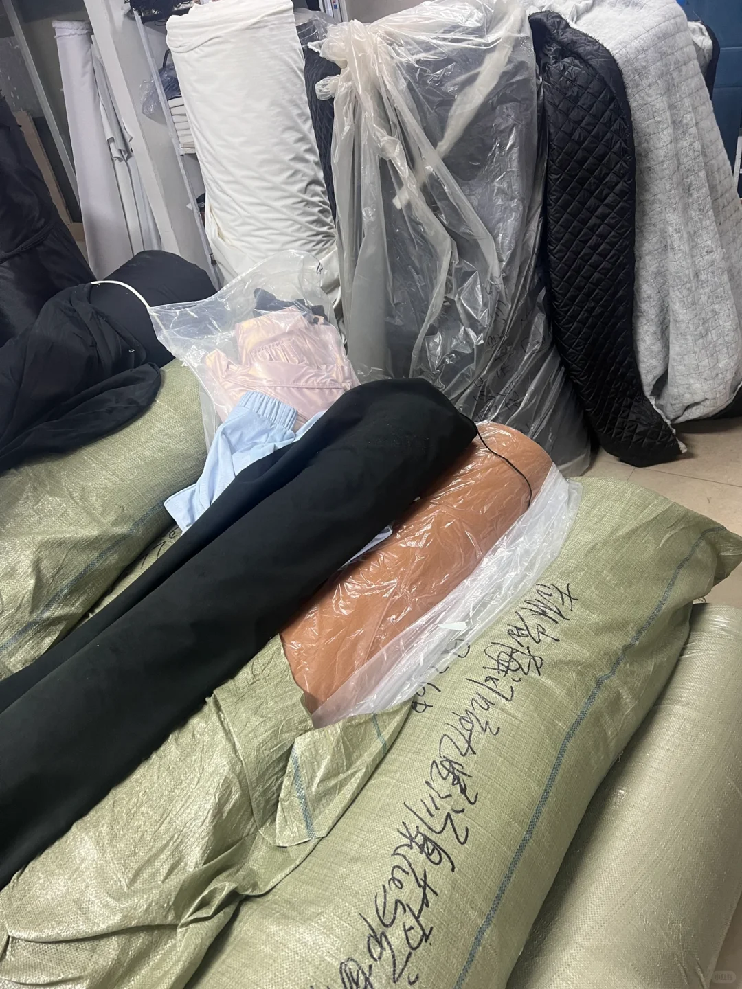 包工，包料，服装工厂！直营有实力！