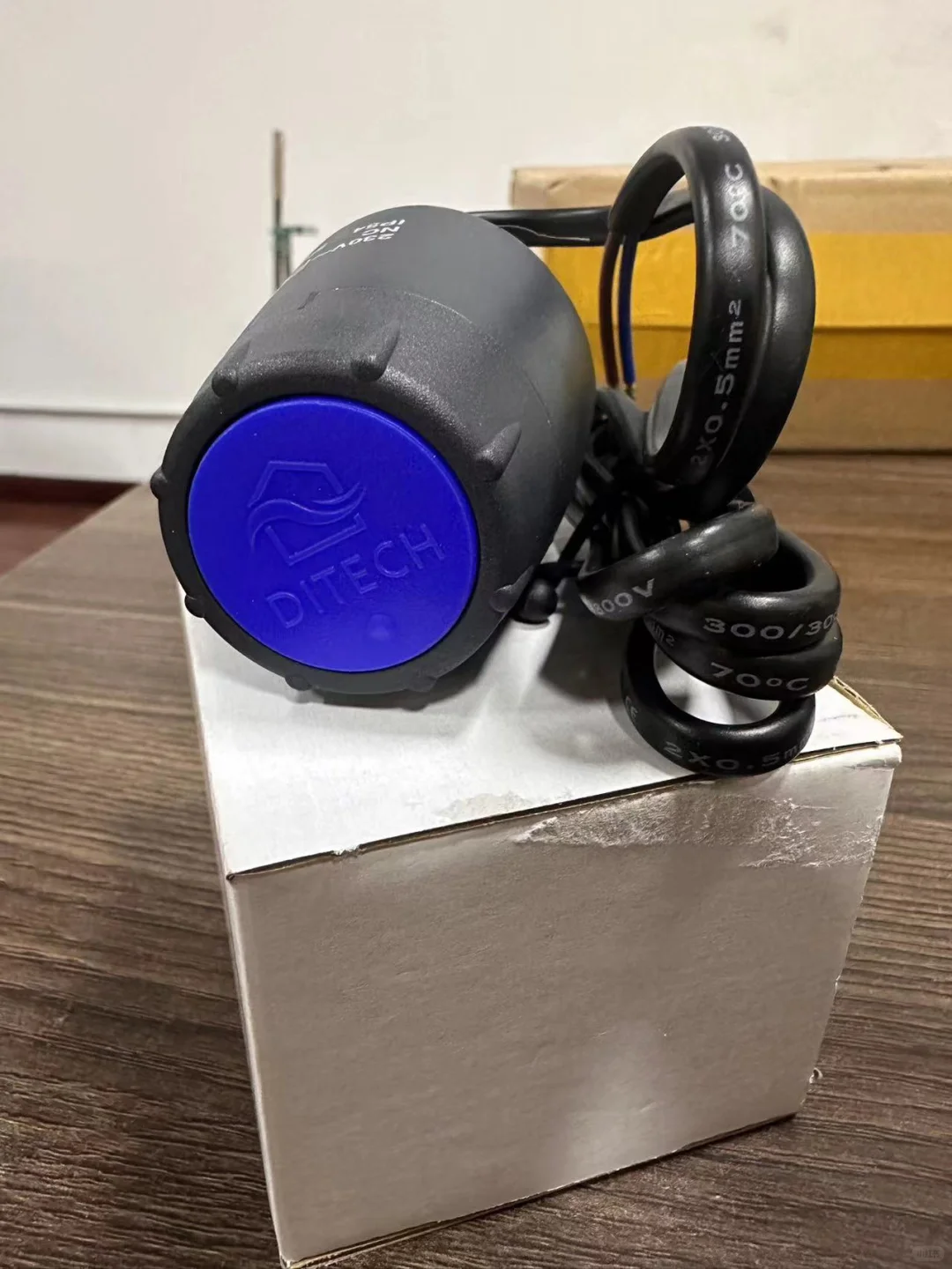 德国顶级地暖电热执行器