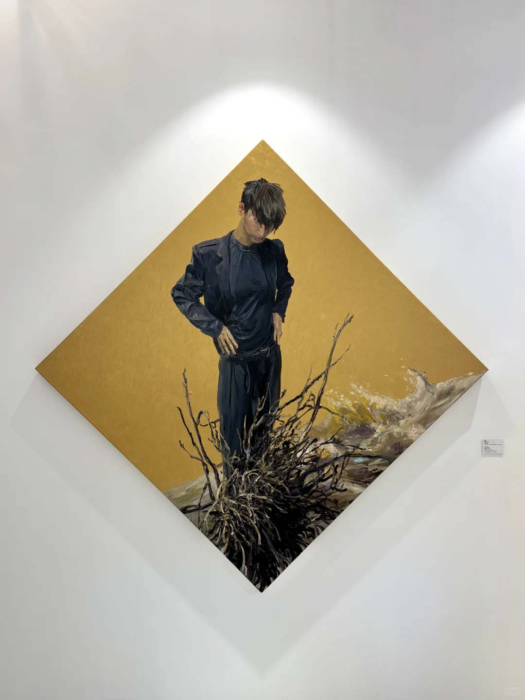 魔都看展｜各自的瞬间⚫️闯入了喻红工作室