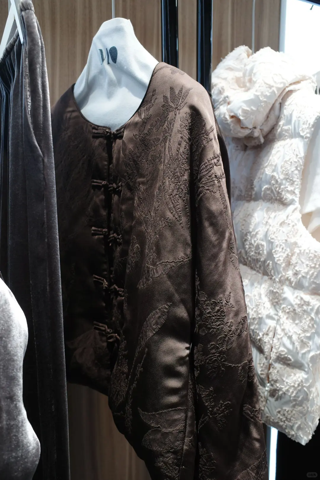 我供货，你来卖！极简鹅绒服供应链