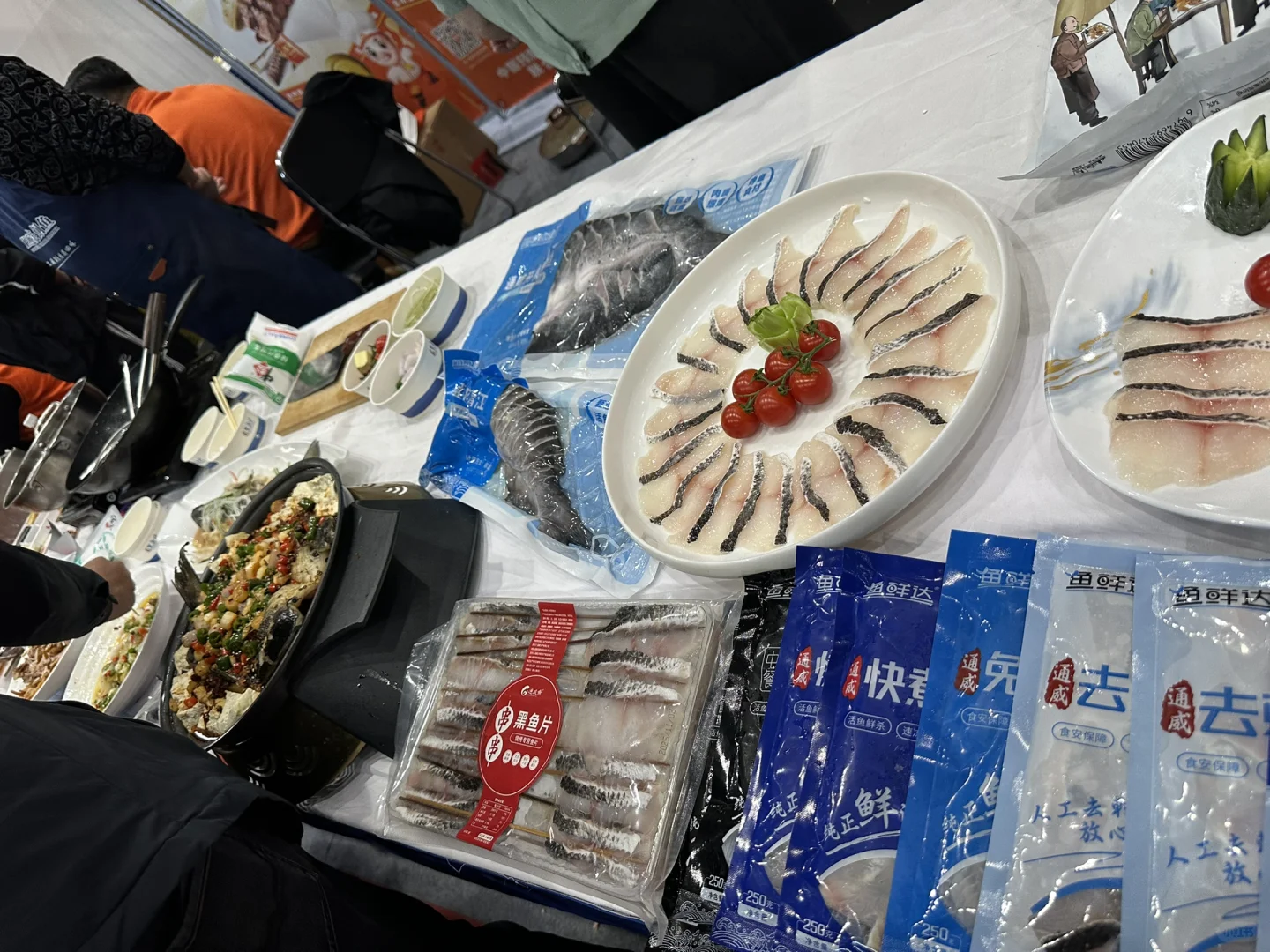 合肥周末好去处，会展中心美食节免费吃喝