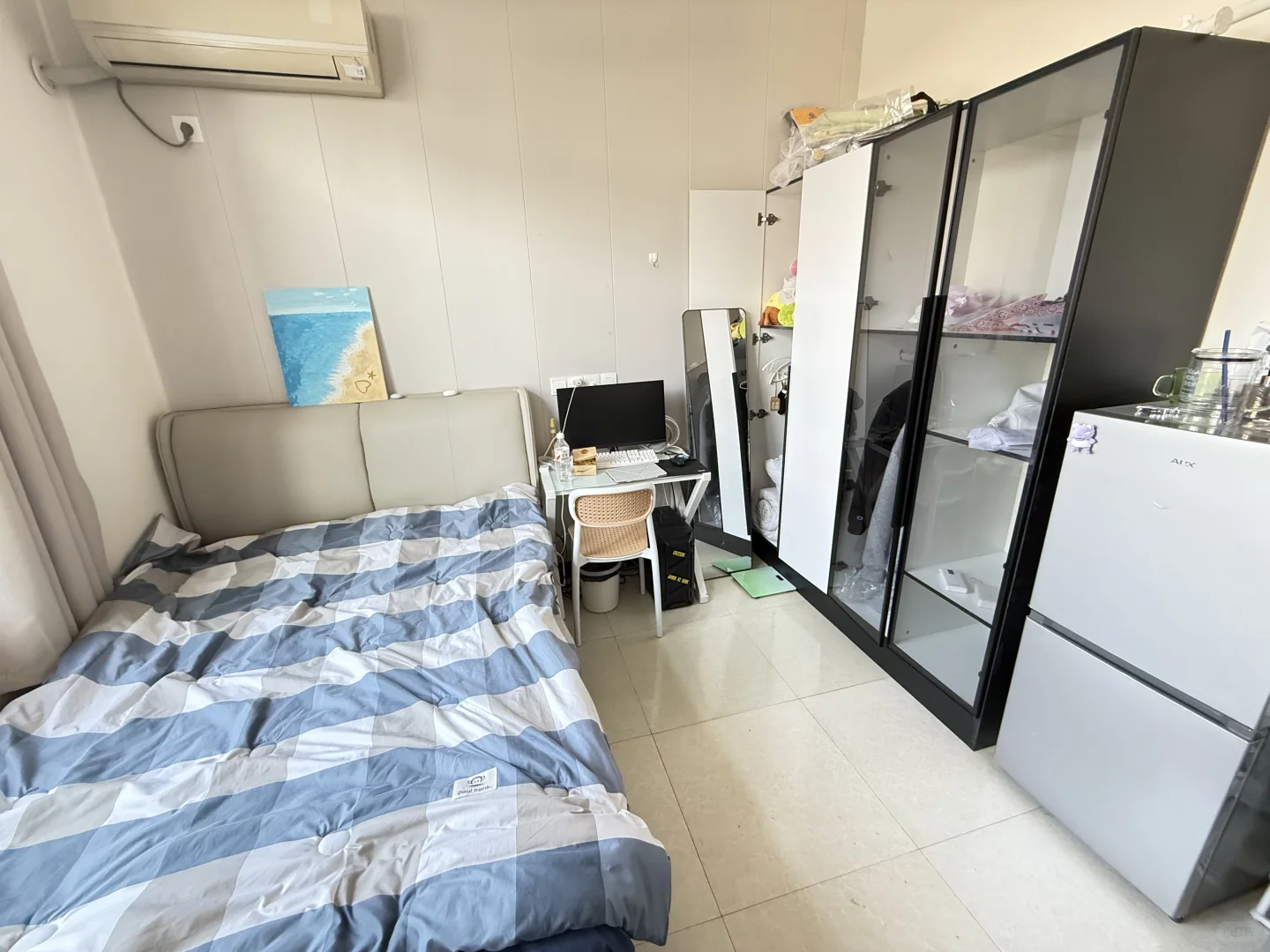 个人转租！国家会展1房！送300电费！