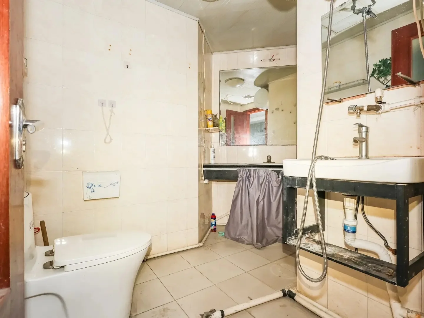 光大会展中心3房，对口求知小学！单价3万多