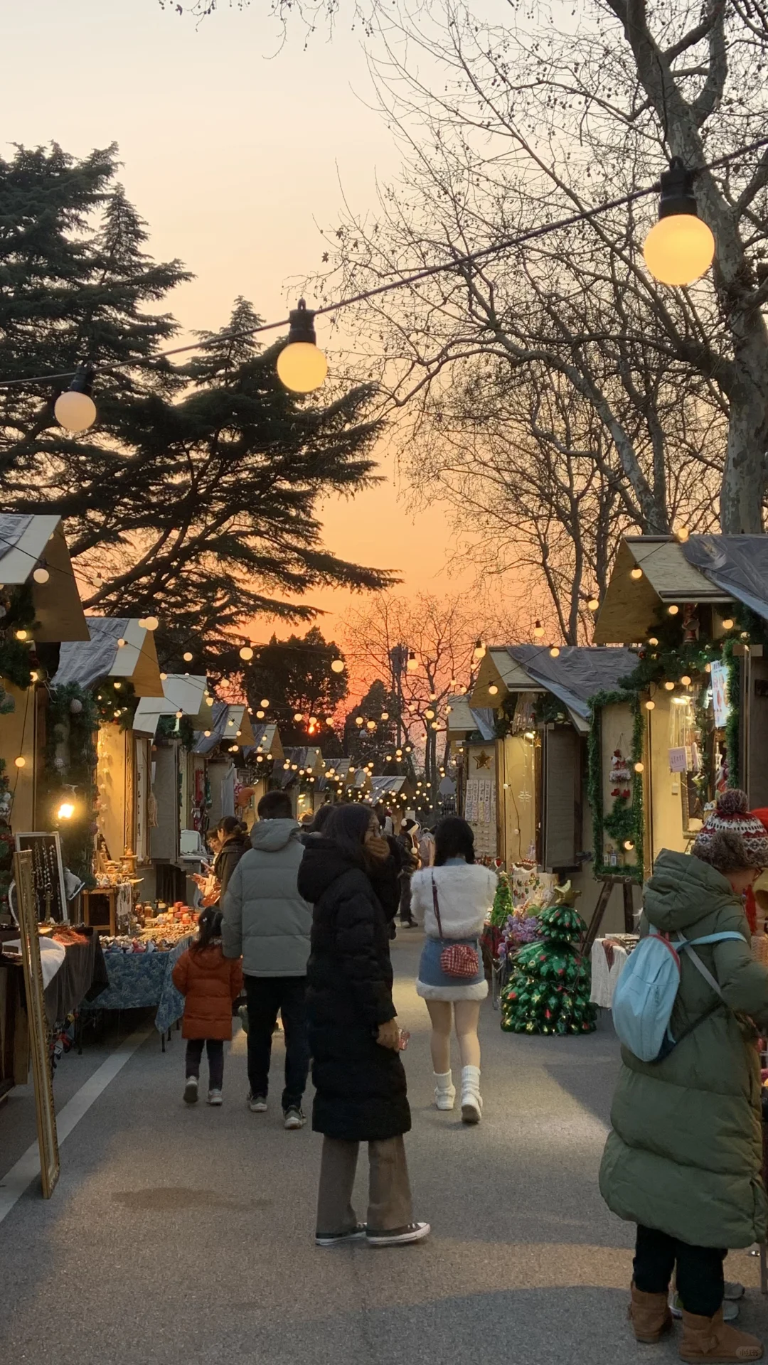 已经在期待今年青岛的圣诞集市了…??‍?