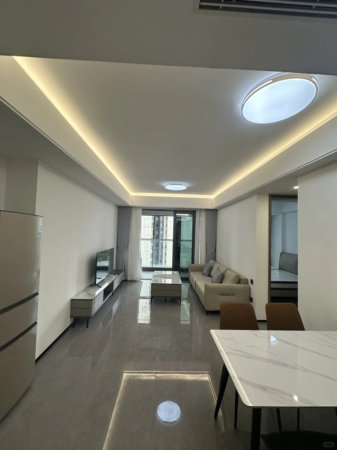 稀有户型→会展湾雍境89平全新三房?️