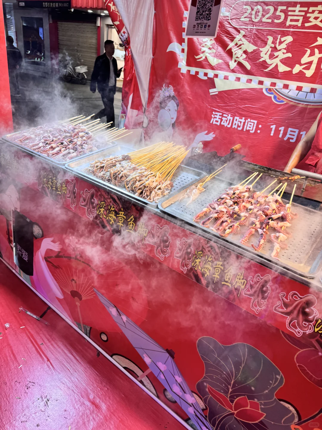 明天正式开张的吉安展销会今晚就把它逛完