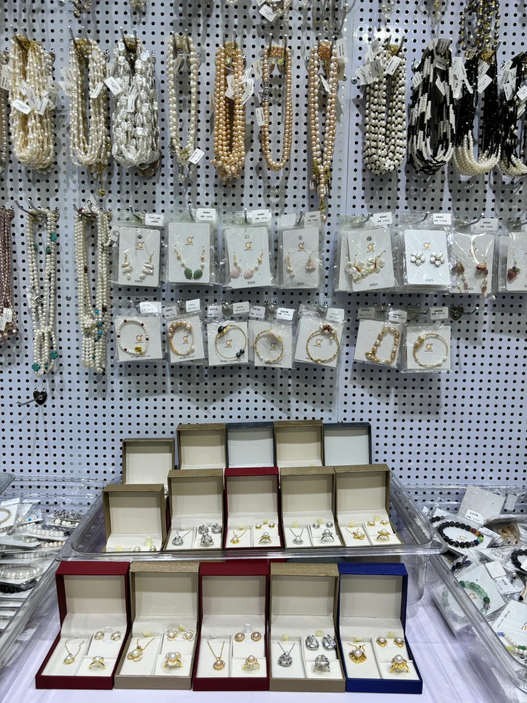 广交会珠宝打开点锁定大秦珠宝?