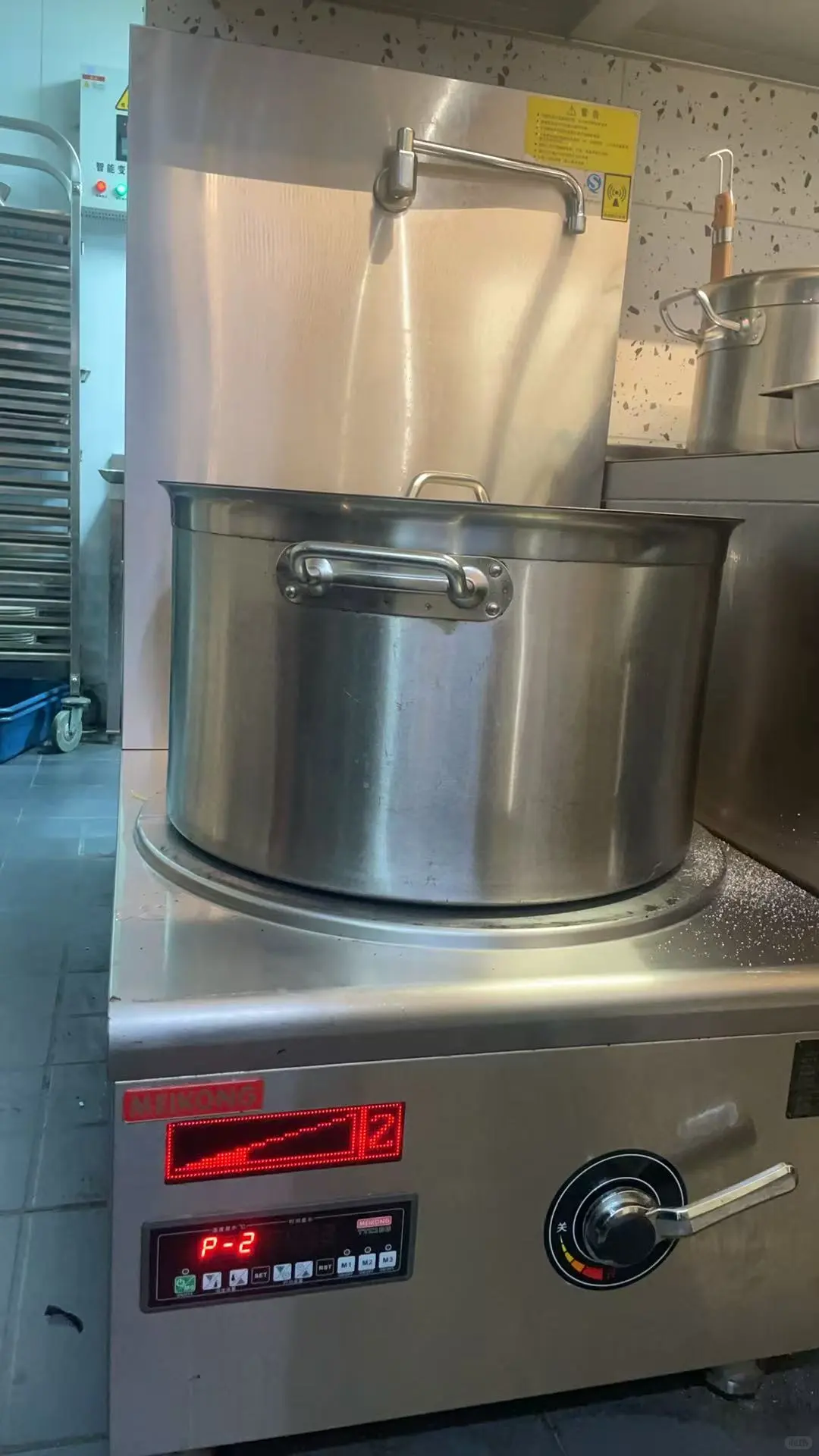 全电厨房设备供应商