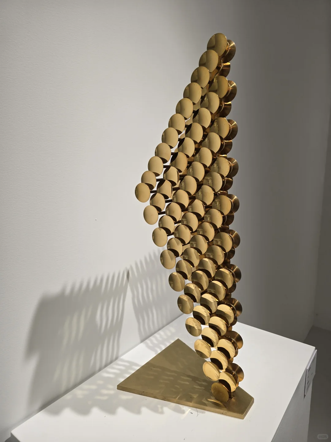 魔都新展｜闯入未来感金属花园！