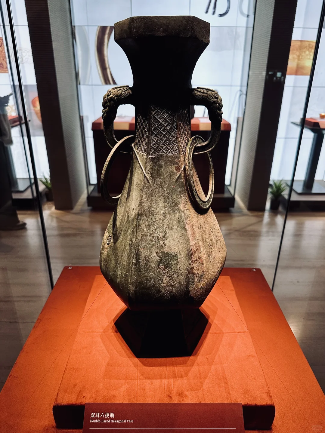 贺兰山下「桃花石」｜西夏文物精品展