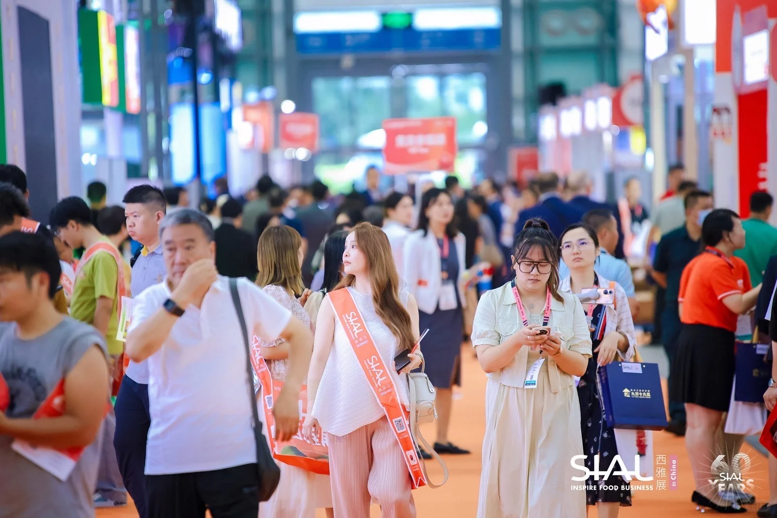东南亚食品饮料市场大爆发~这些品类最吃香