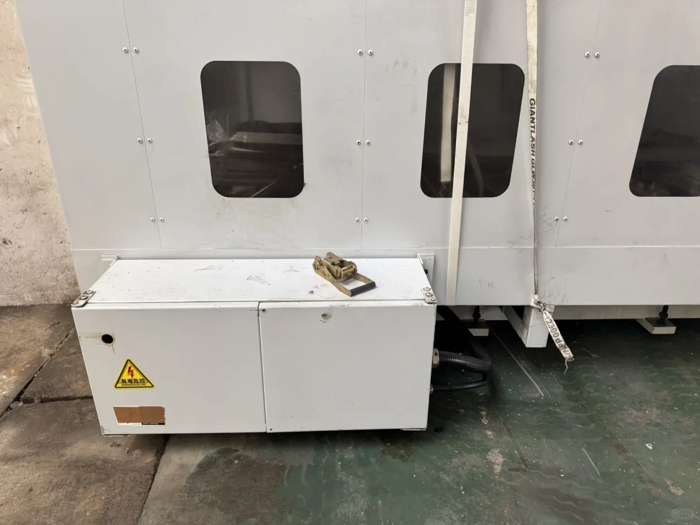 您的旧设备采购顾问：进口清关无忧，投资