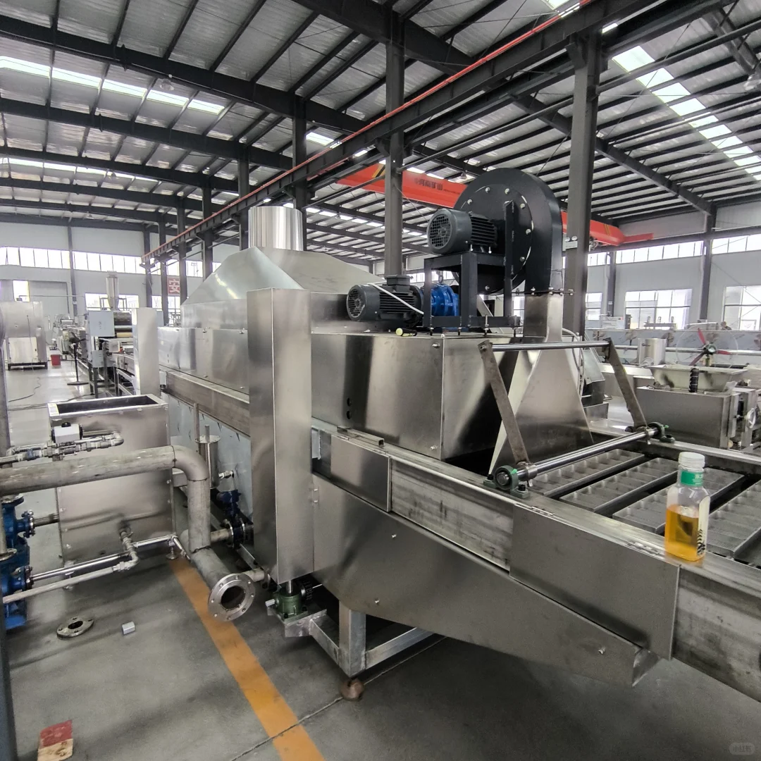 发往叙利亚的全自动日产5万包干脆面设备