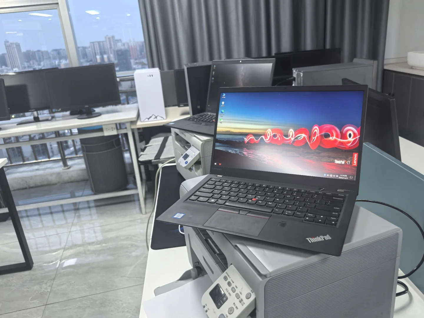 公司规模缩小，办公设备处理