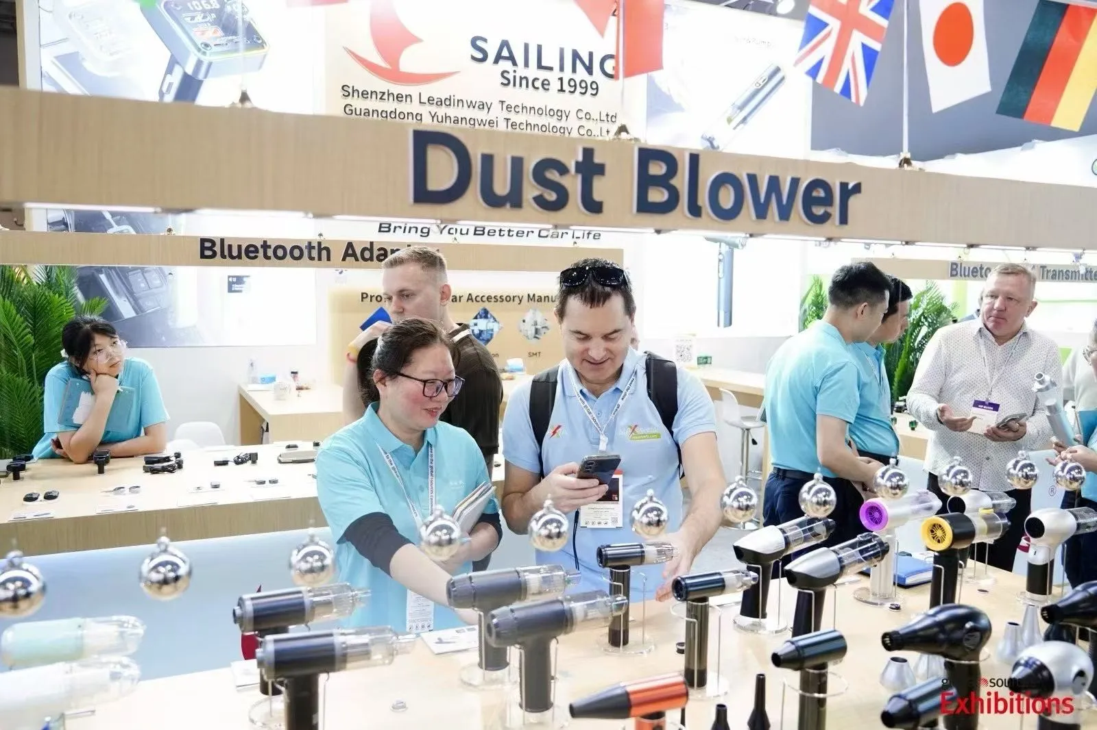 展会上的快乐时光✨