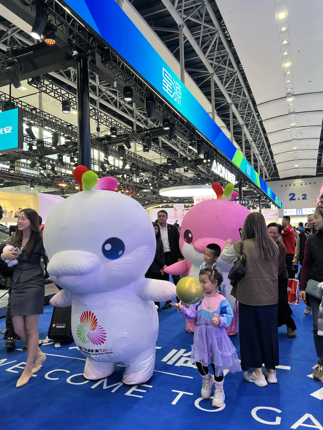 来广州车展看大湾鸡吖