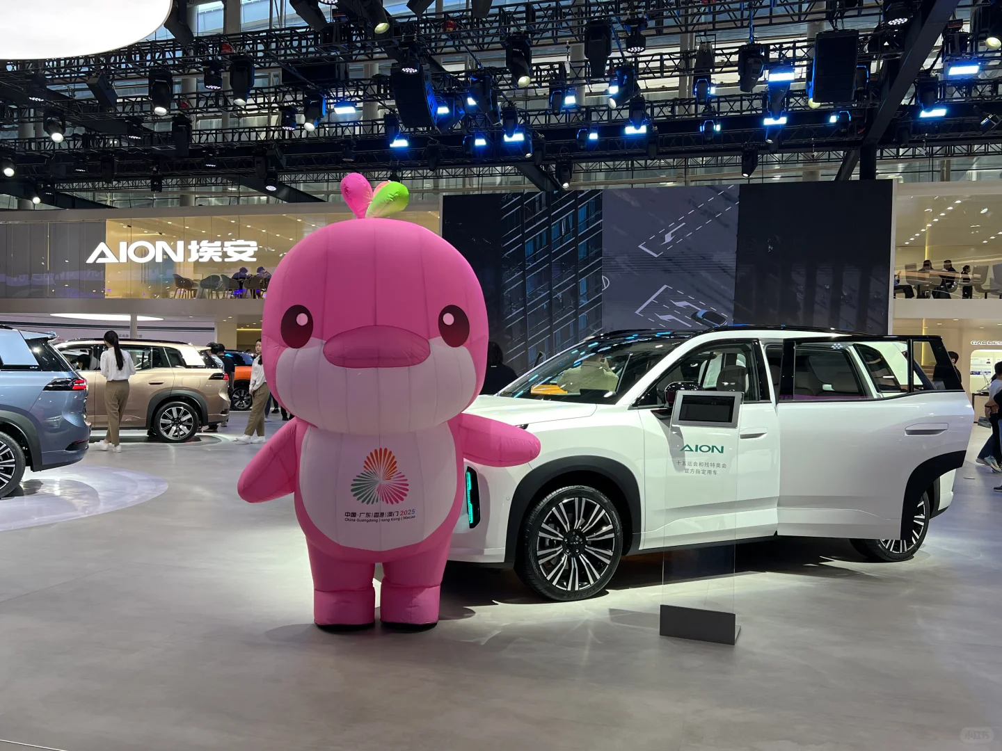 来广州车展看大湾鸡吖