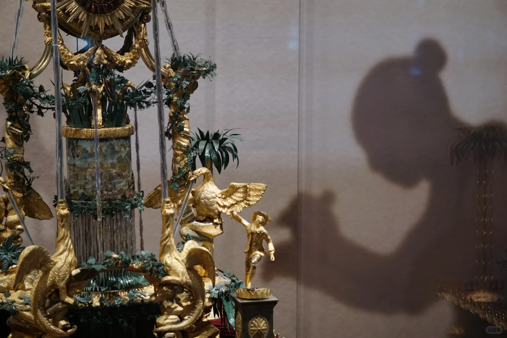 用手铲 在砖瓦与泥土中找到600年的建都史