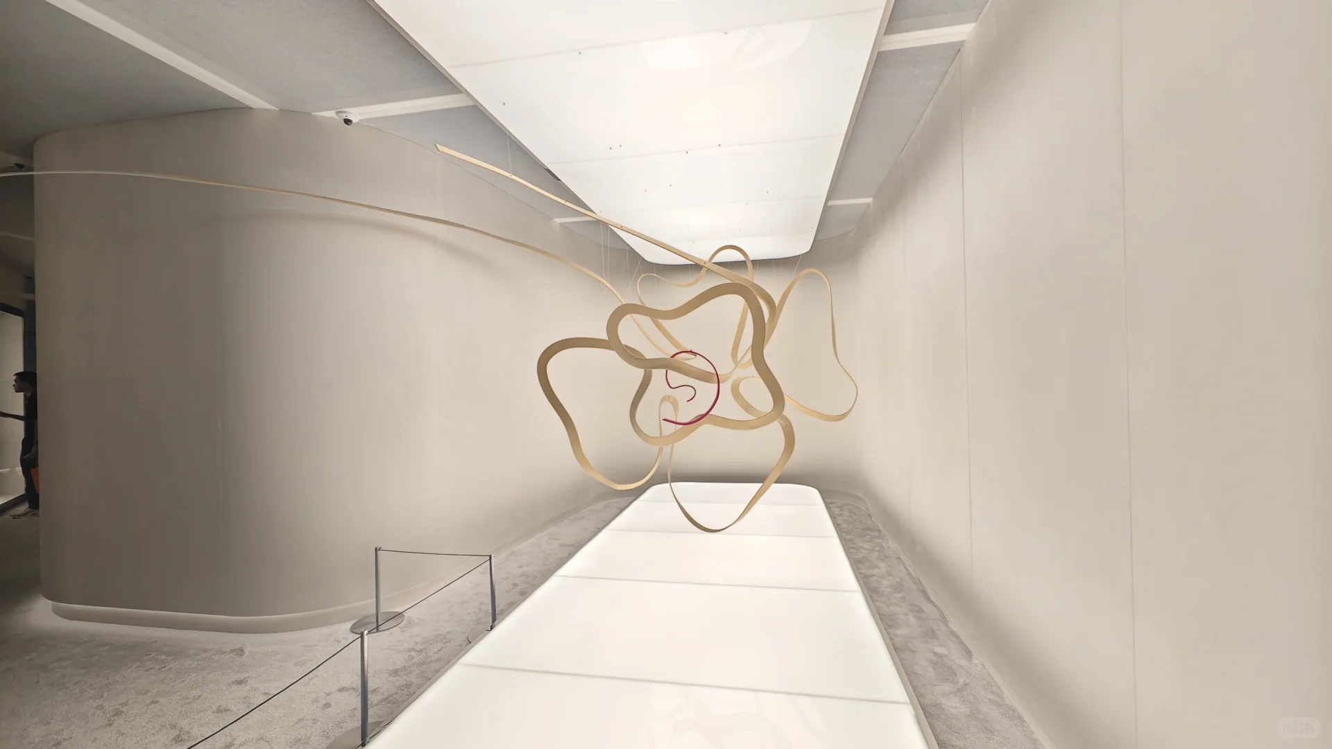 快冲！德基8F梵克雅宝高级珠宝展免费攻略