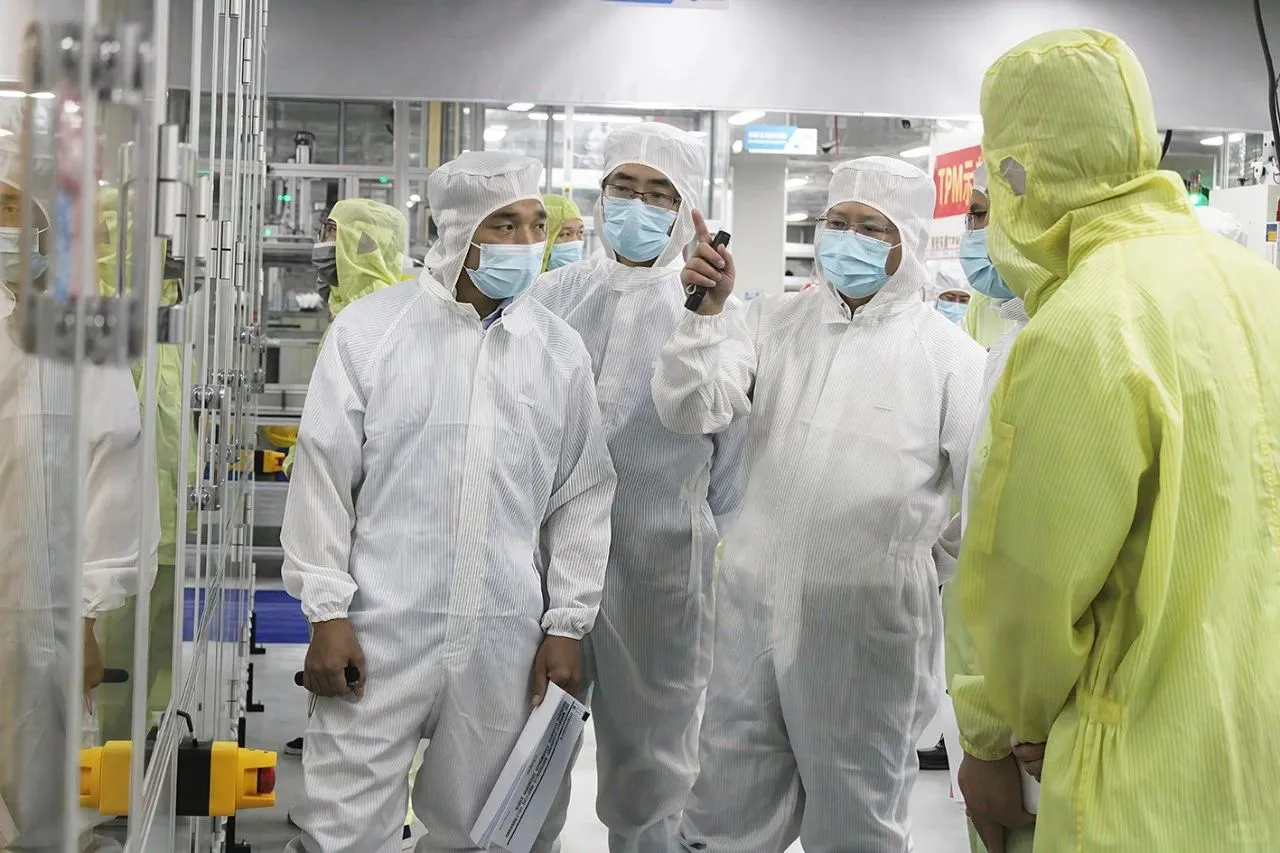 凌晨4点的比亚迪工厂-比亚迪守护者日记