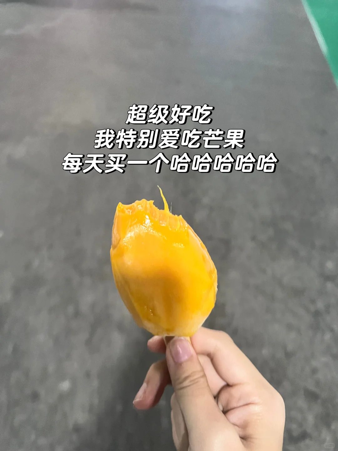 06女大带薪?勇闯进博会｜我的青春五百一天