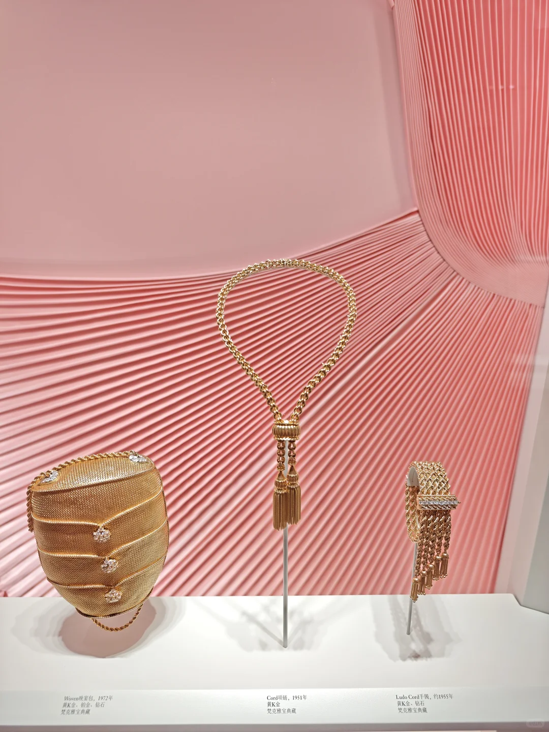 快冲！德基8F梵克雅宝高级珠宝展免费攻略