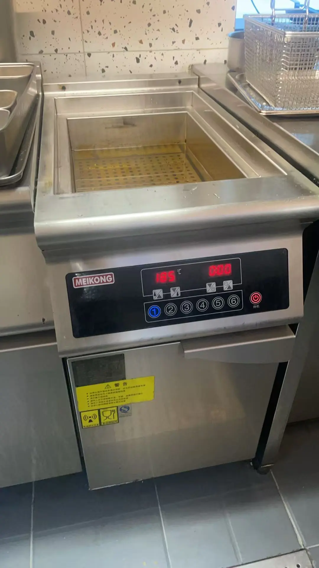 全电厨房设备供应商