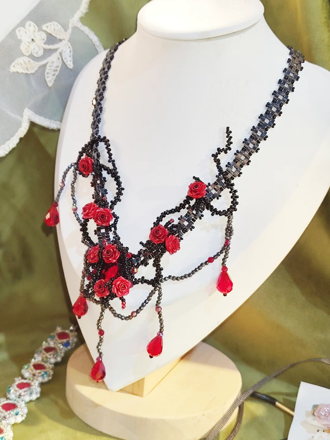 成都看展①○④｜年底工艺品大集哪家强?