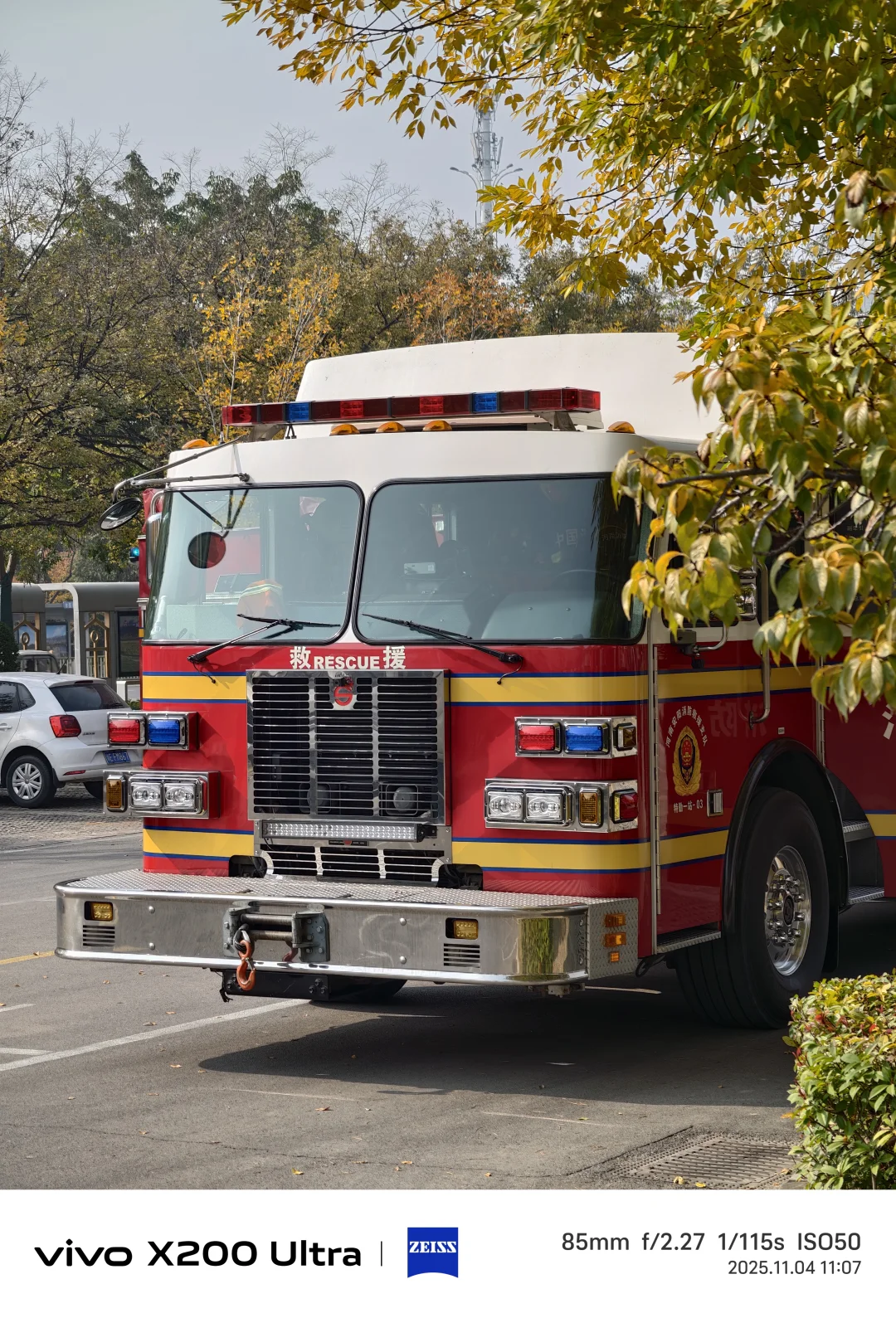 美国赛特峰重型抢险救援车+细节图