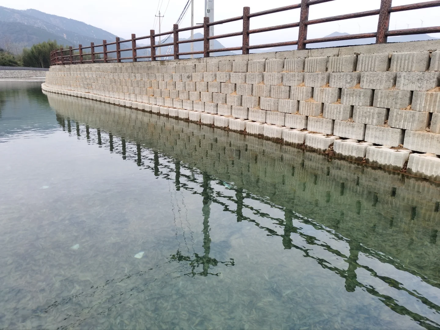 如何开发农村旅游资源？