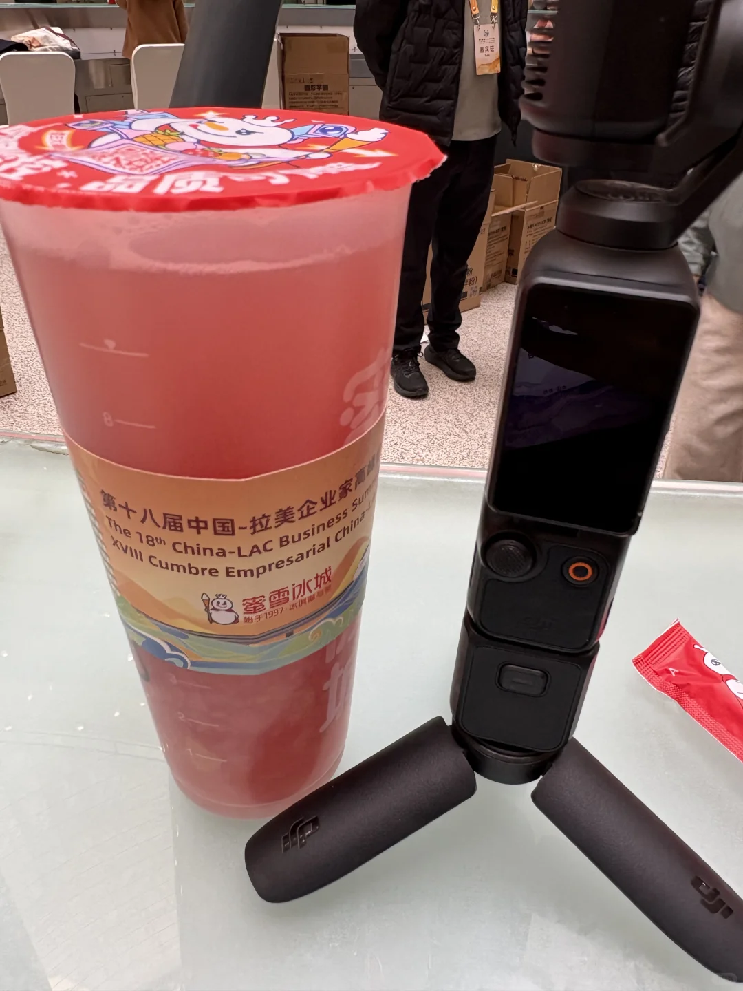 00后媒体人|把马面裙穿到国际峰会