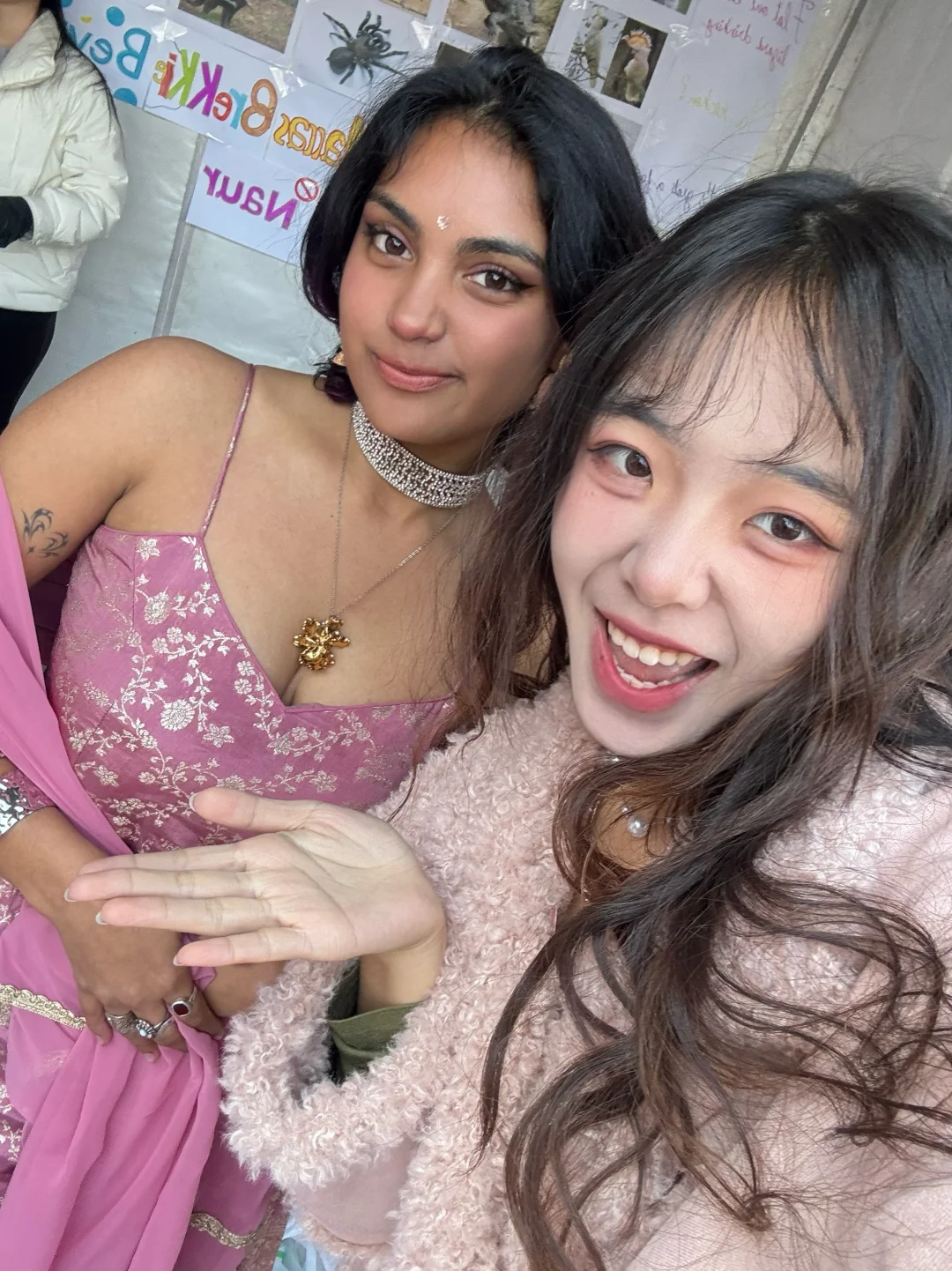 在北理的国际文化交流节疯狂集邮??