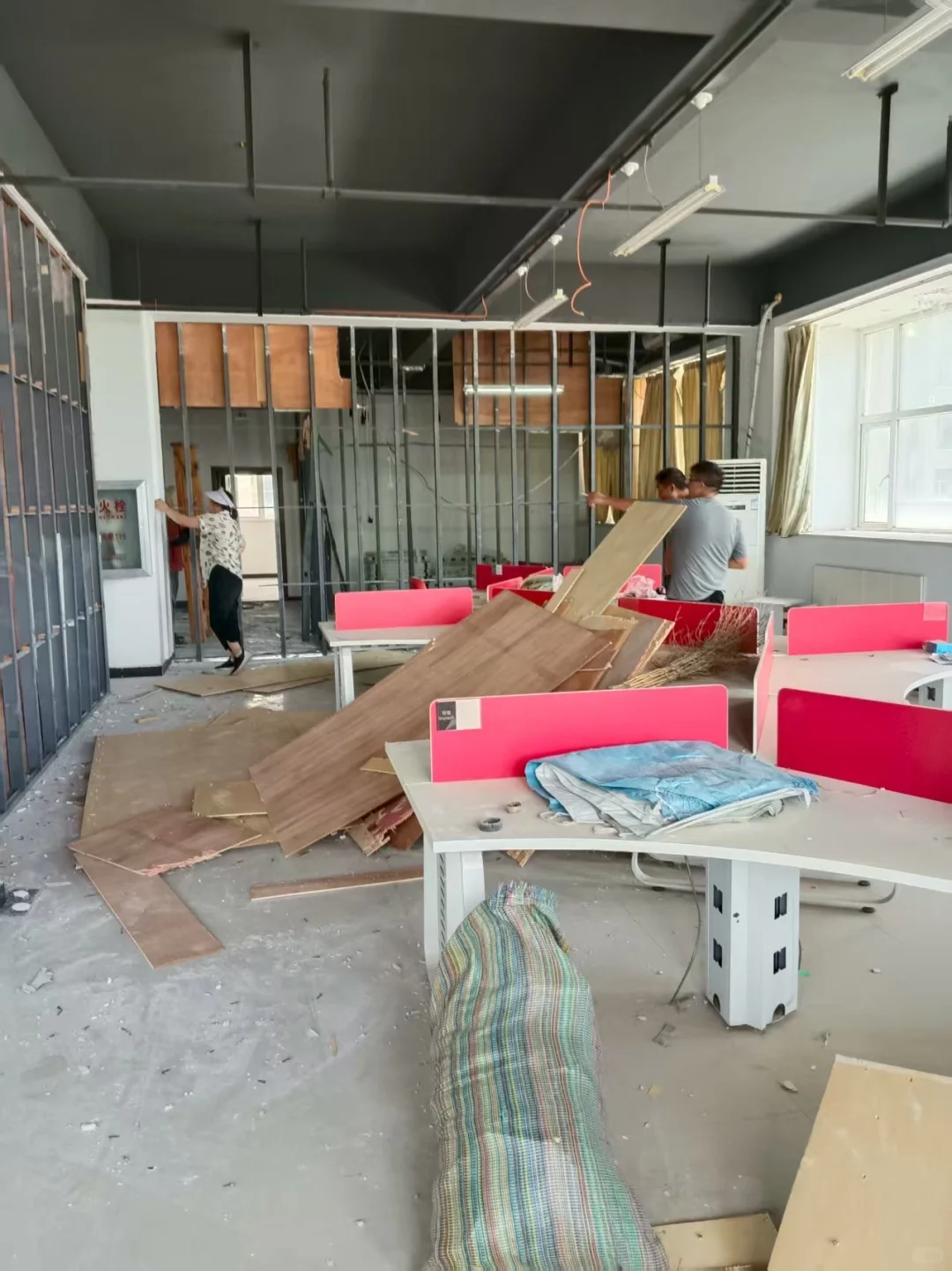 开工前的废品回收