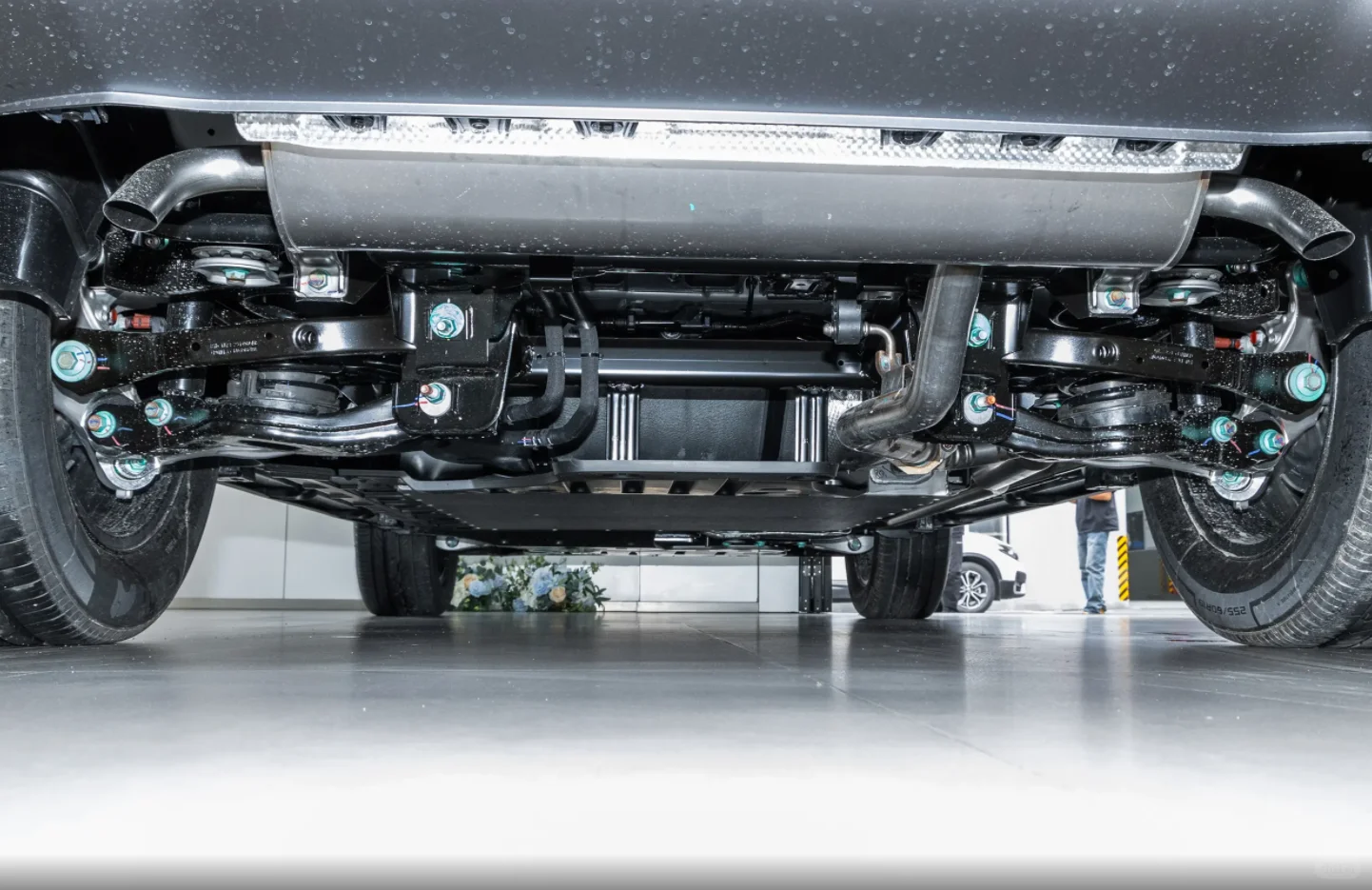 这台中大型车真让人意外，起步价17.98万