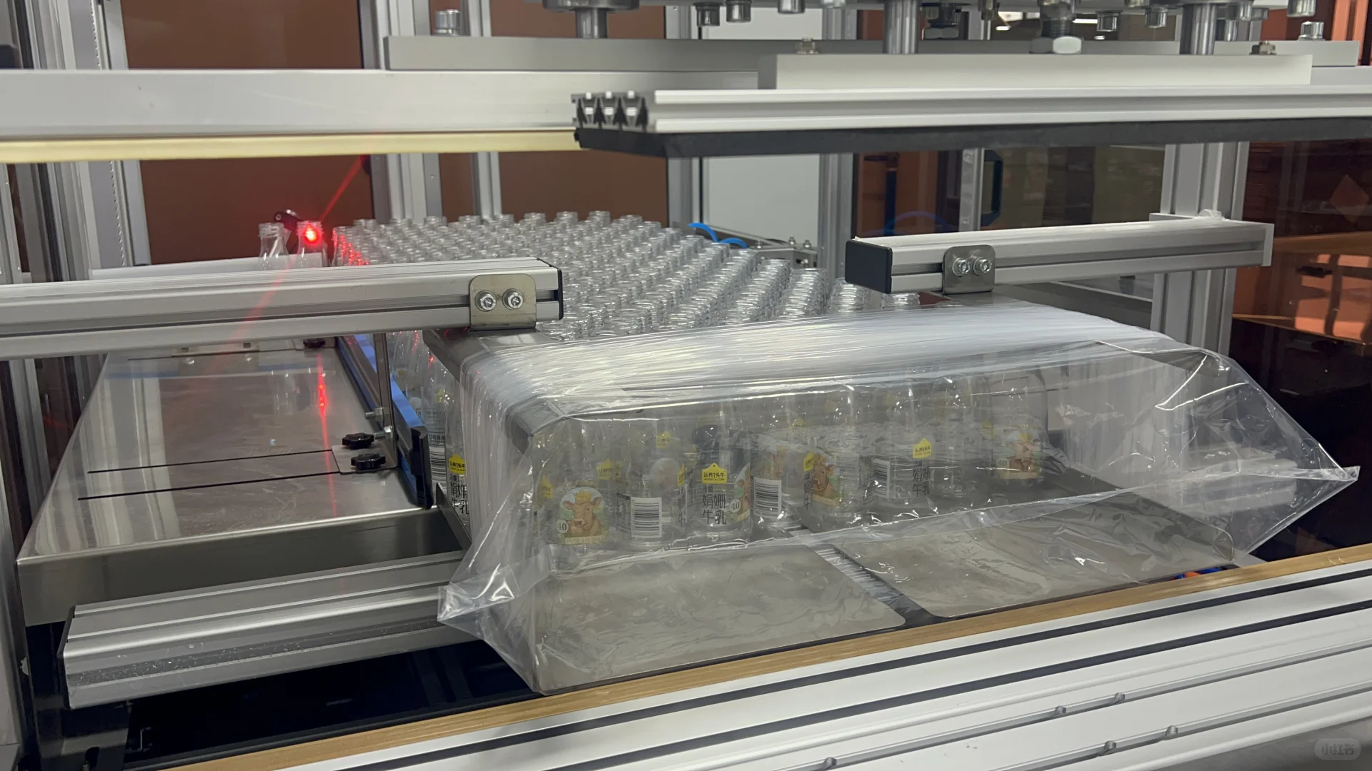 空瓶打包机，让瓶子也有春天！