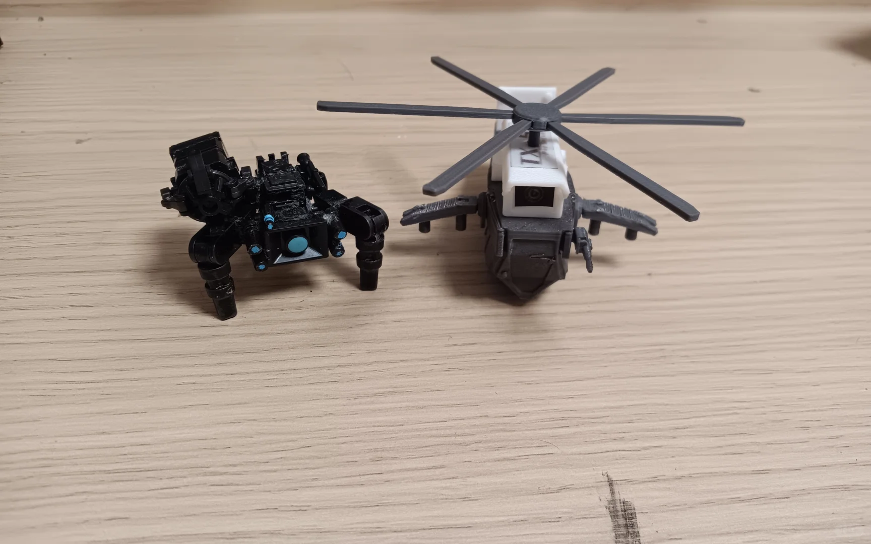 9块9买的监控运输机