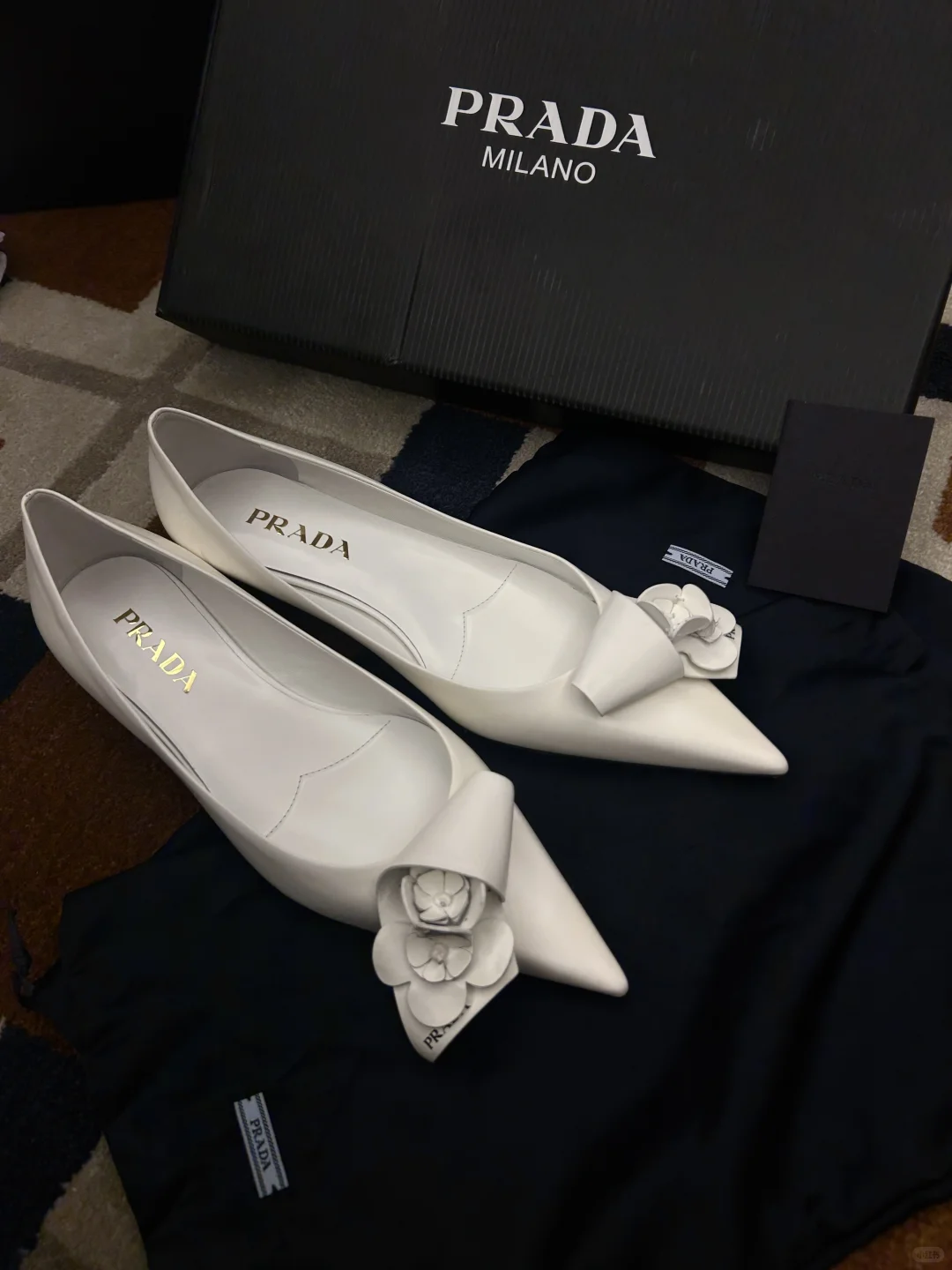 4500｜听说小红书出prada折纸鞋婚鞋很快