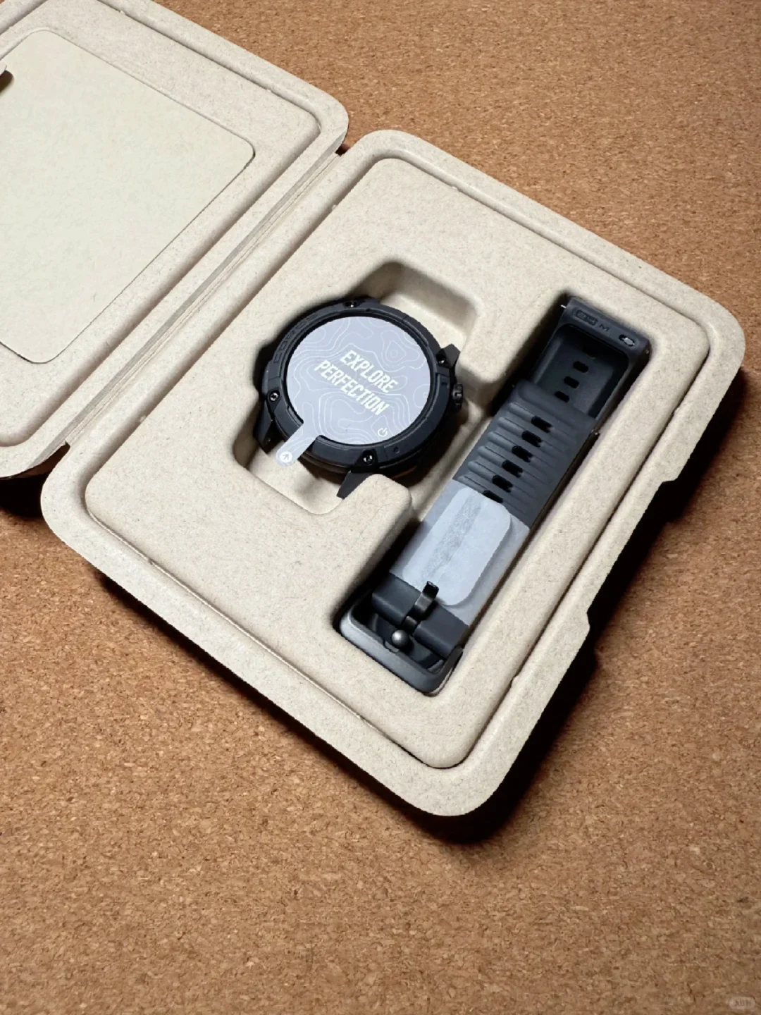 ⌚户外运动手表环保包装盒设计