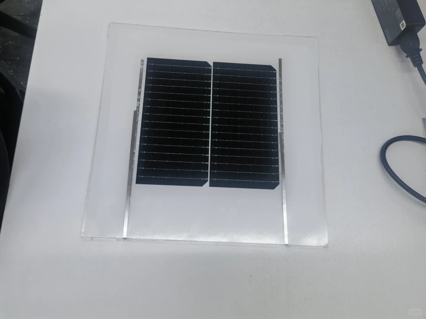 工业之美 从光到电—出售定制尺寸光伏组件