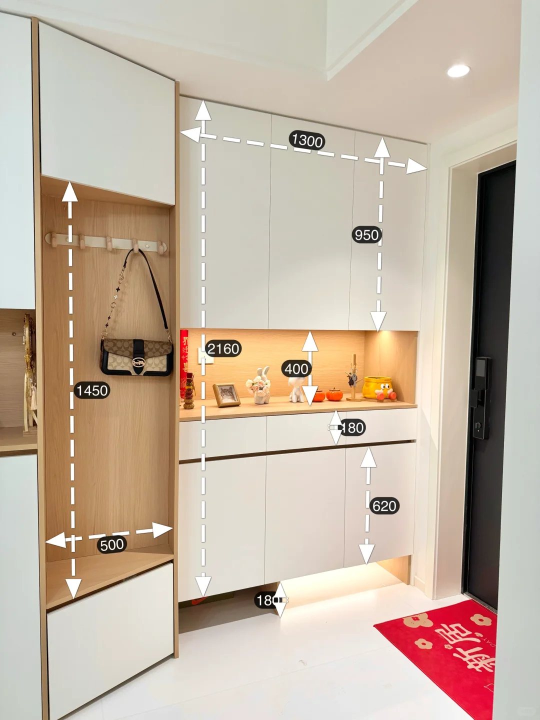 被疯狂抄作业的满墙柜子，?1.2W 值不值呢