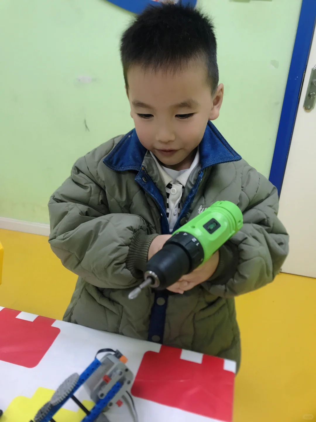 实践教学乐高电钻