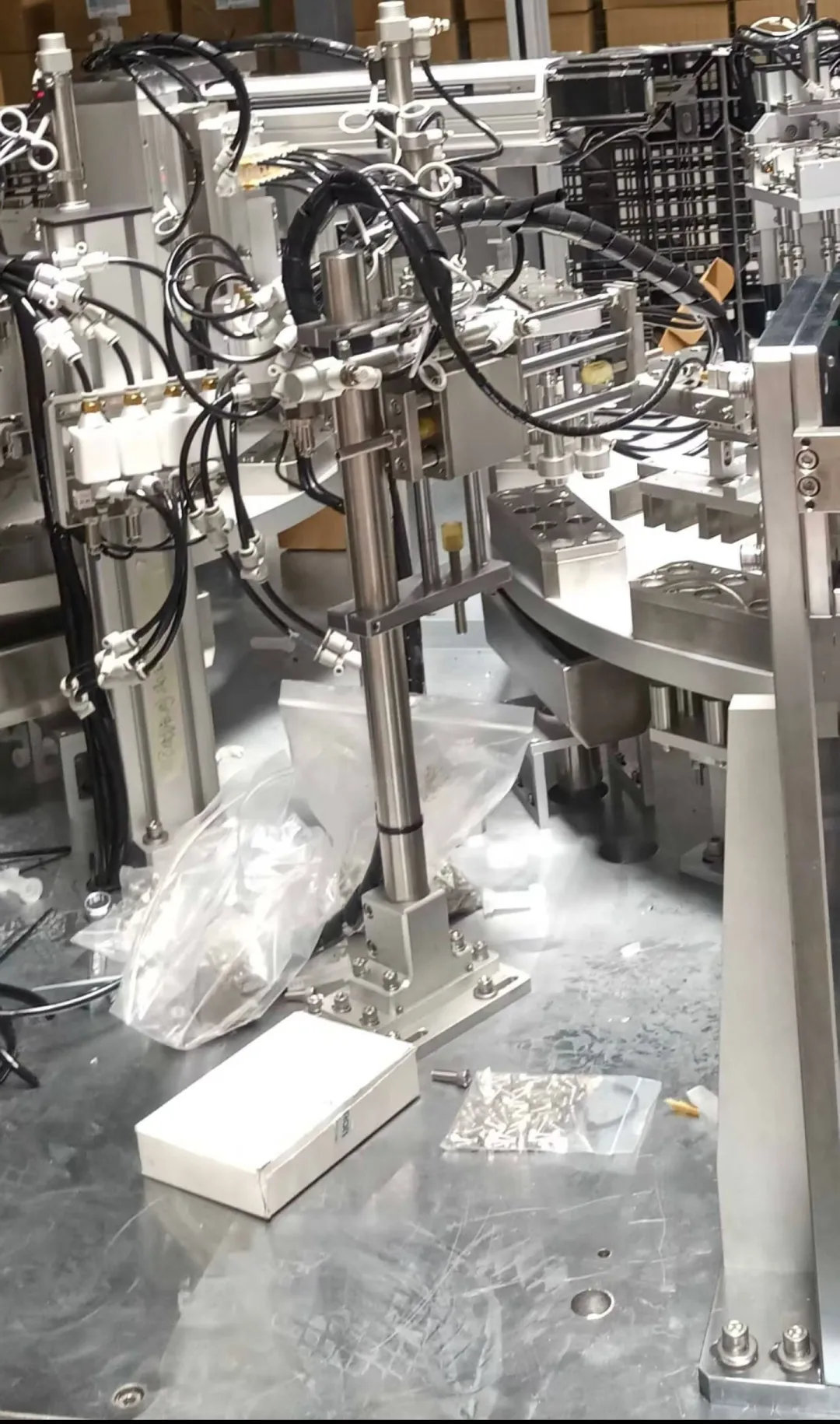 专业制作非标自动化，定制专机及标准设备，