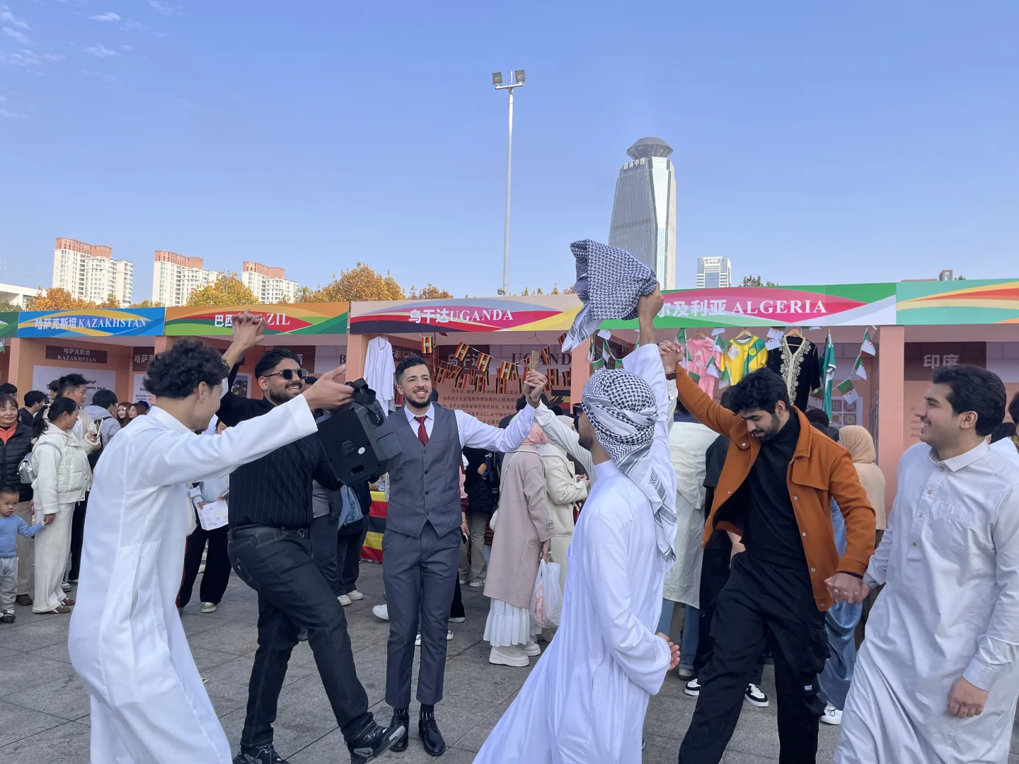 武汉理工·国际文化节