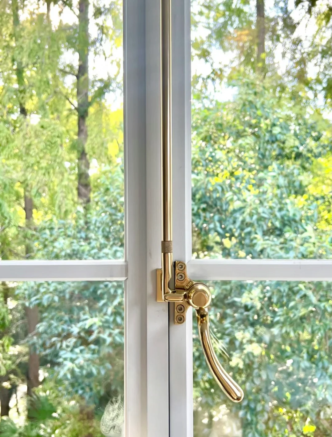 找了半年多的法式复古窗终于定下了