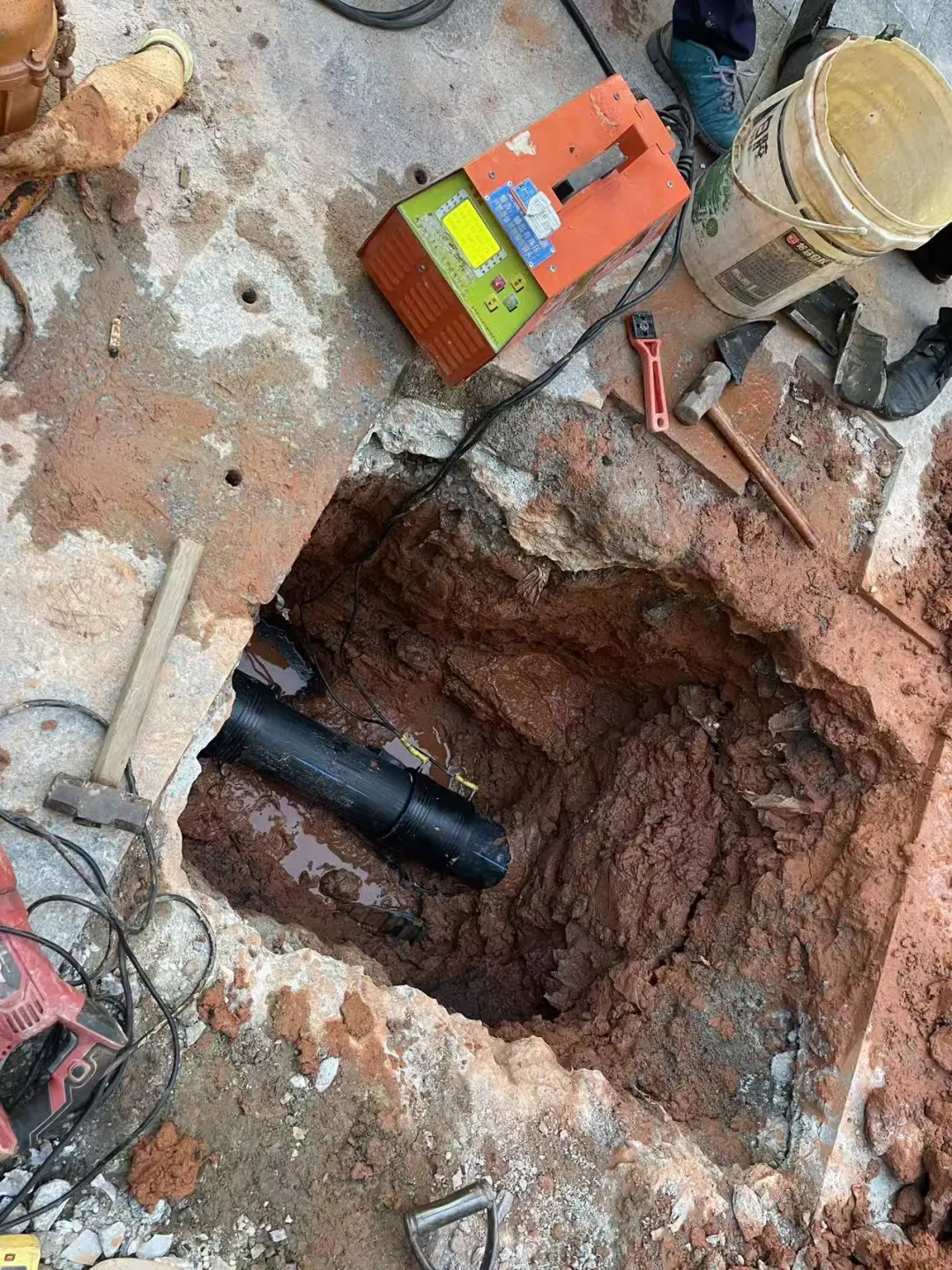 惠州市惠阳区 市政供水管漏水 城区快速抢修