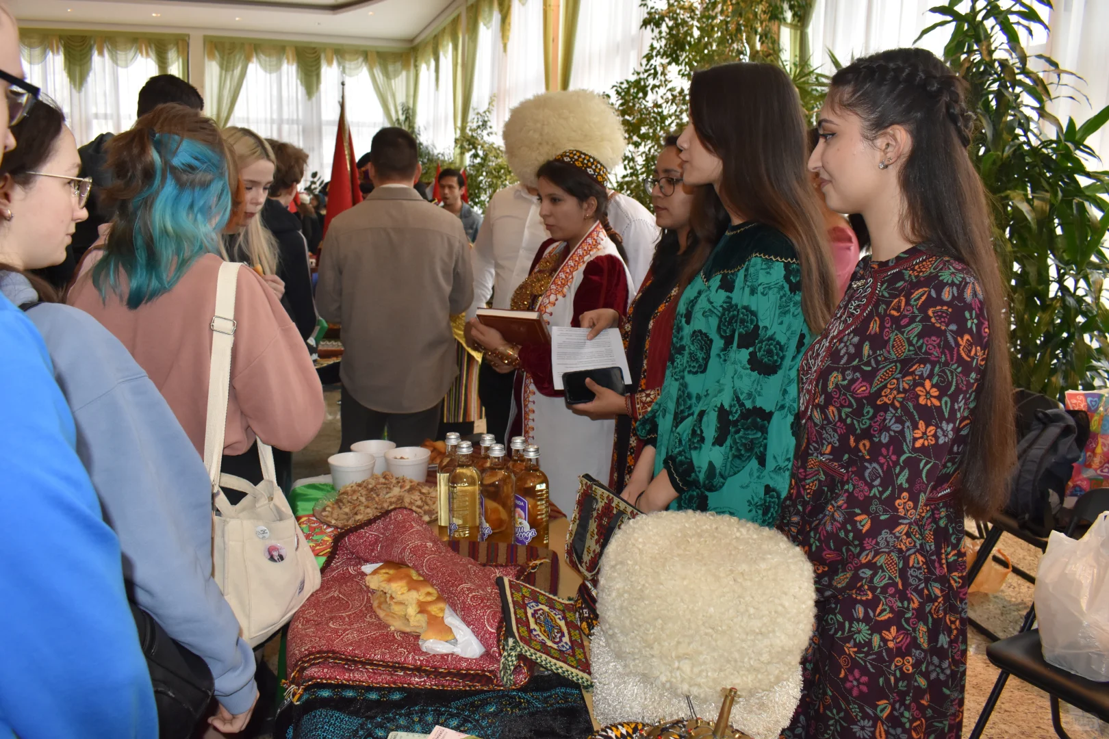 ?国际学生会邀你共赴一场民族文化盛宴