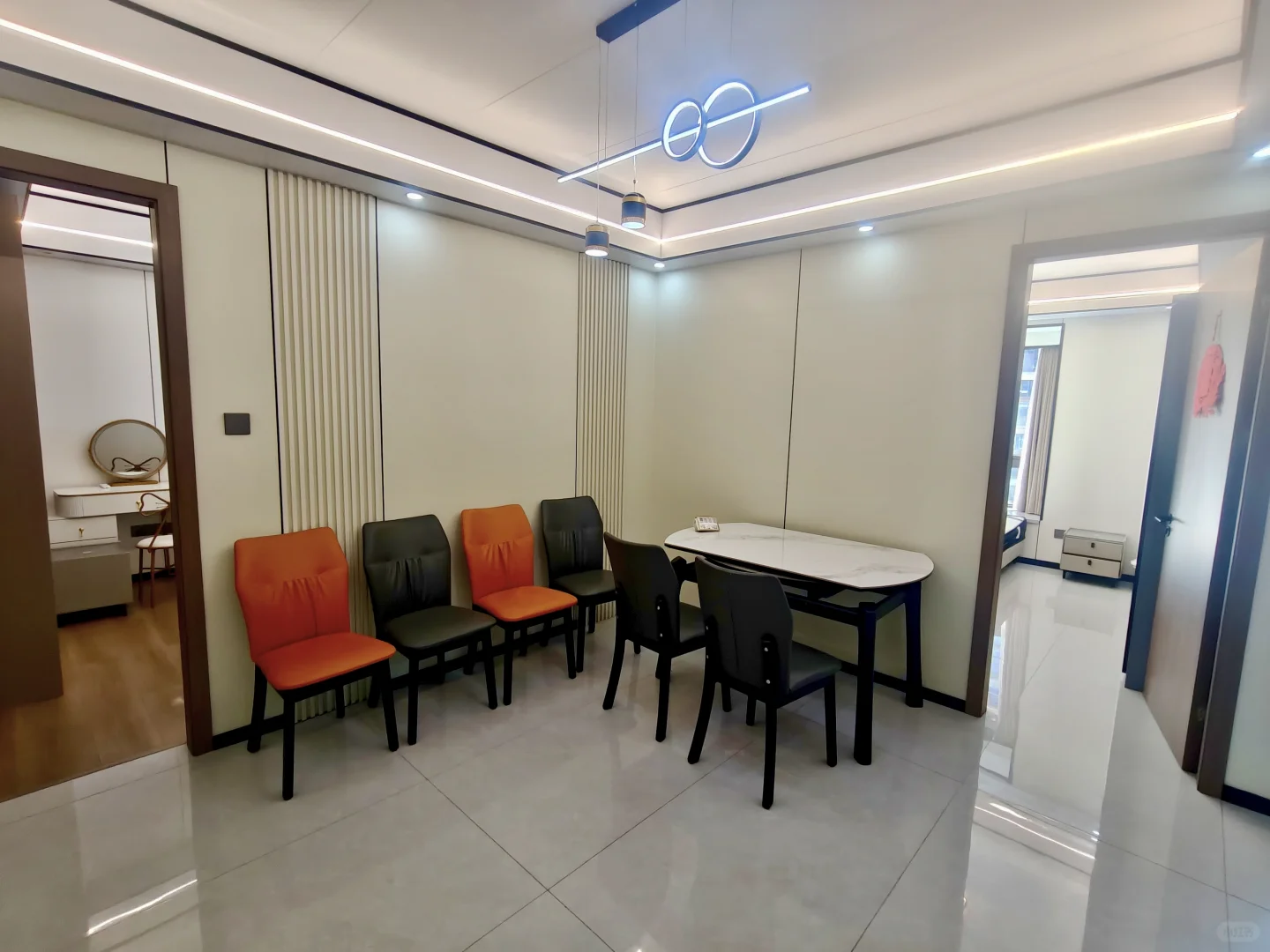 星汇花园封窗去年3500今年2400！！价格可聊