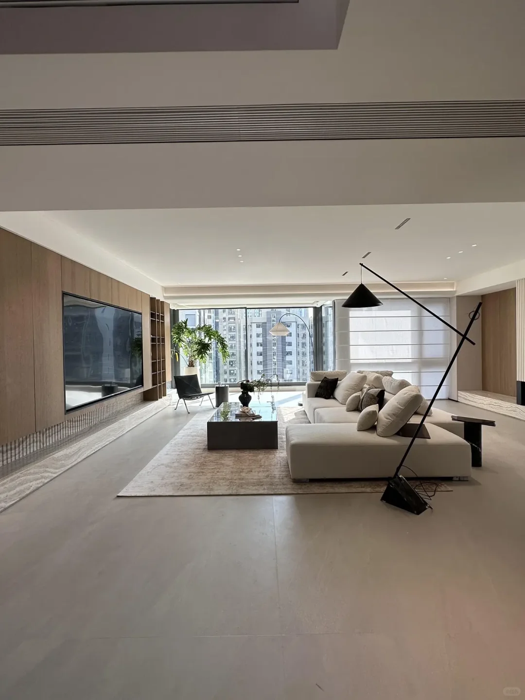 个人转租 大型落地窗 价格来谈