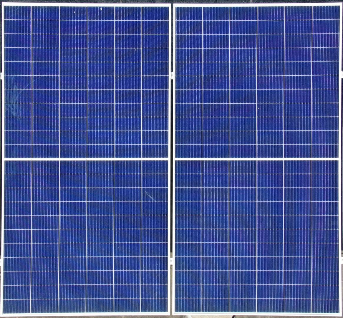 工业之美 从光到电—出售定制尺寸光伏组件