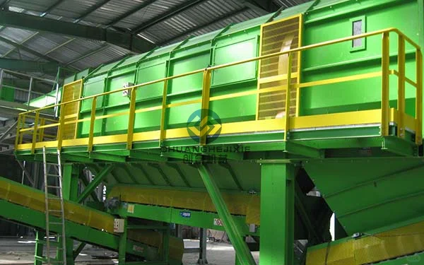 绿色环保理念下垃圾分拣设备-轻物质风选机